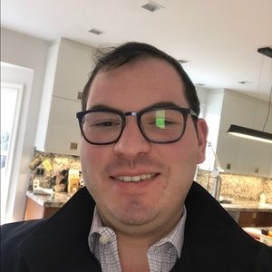 Meet your Posher, Avi