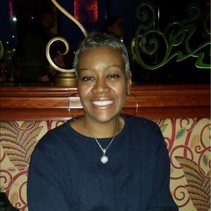 Meet your Posher, Golda