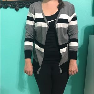 Cute/comfy cardigan!