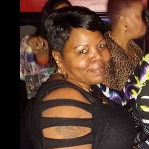 Meet your Posher, Akeema