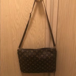 Louis Vuitton Monogram Purse