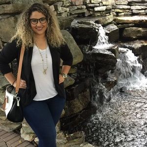 Meet your Posher, Sofia