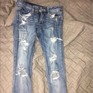 American Eagle Ripped Medium Wash Skinny Jeans