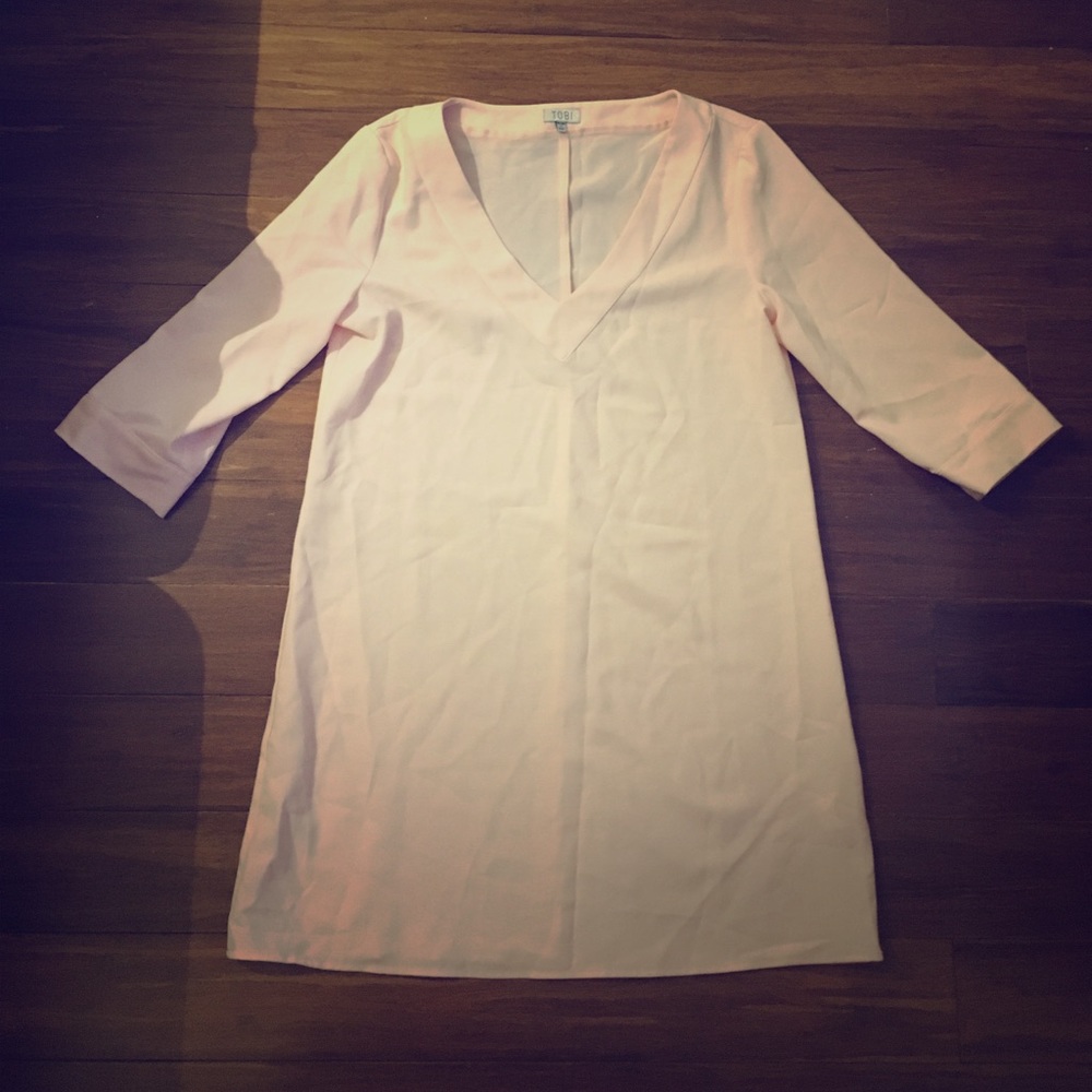 Tobi vneck shift dress