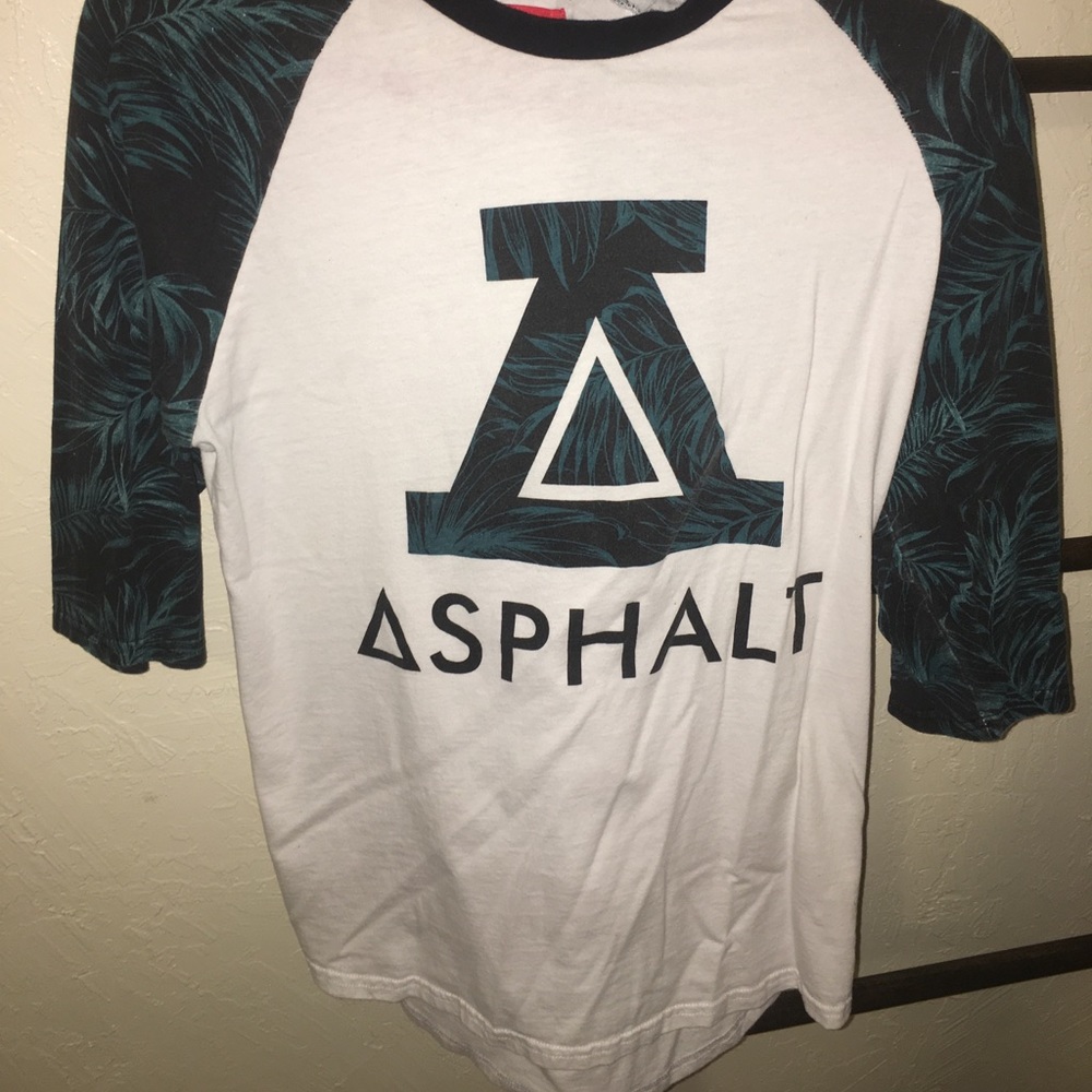 Asphalt baseball tee