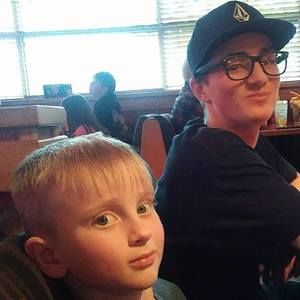 Meet your Posher, Amie