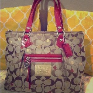 Coach Poppy Hearts Large Tote