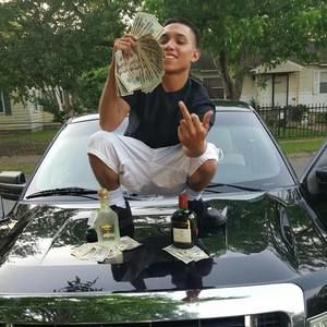 Meet your Posher, Jayme