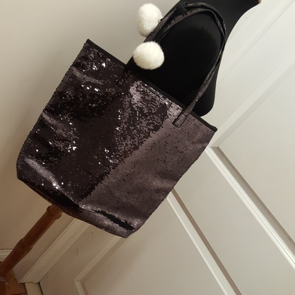 NEW Victoria's secret tote