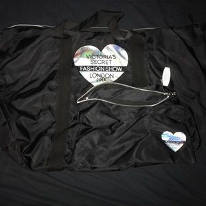 Free with bundle of 3 or more!