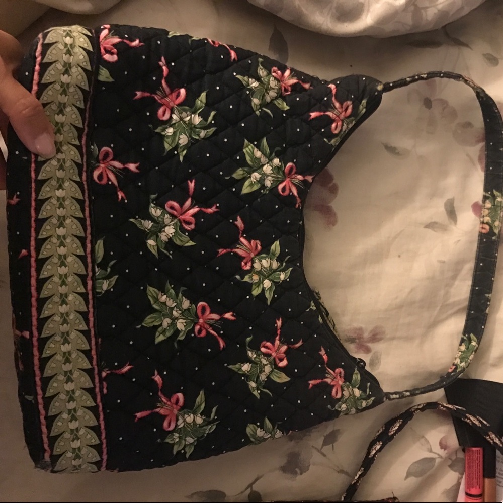 VB shoulder bag