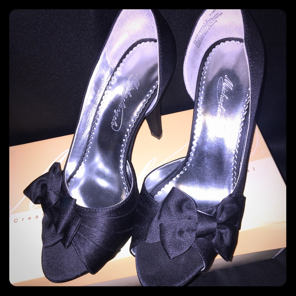 Michelangelo Satin Heels