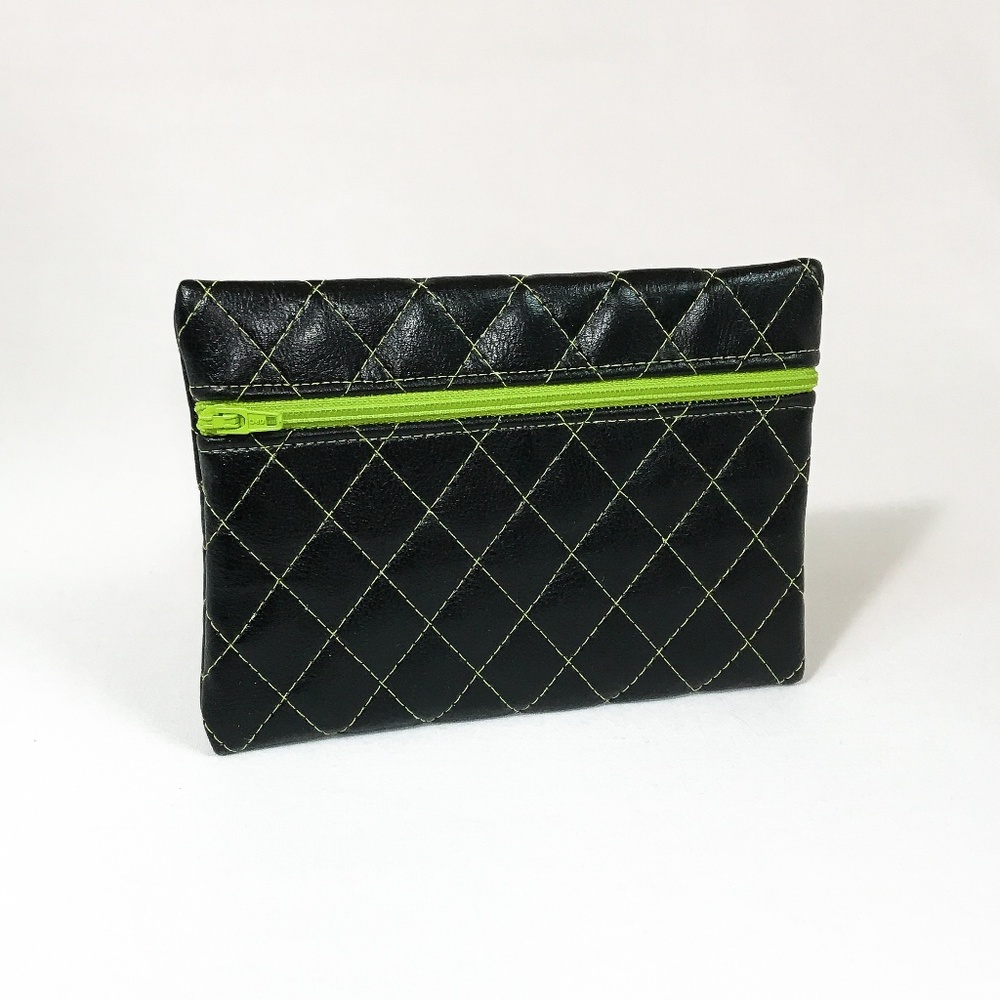 ♥️SALE‼️➖Zipped Leatherette Pocket Pouch