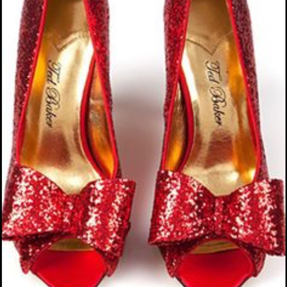 Ted Baker Fleur Pump Red Glitter Bow