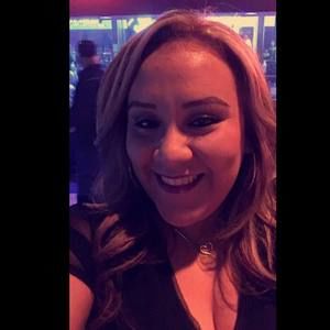 Meet your Posher, Lorena