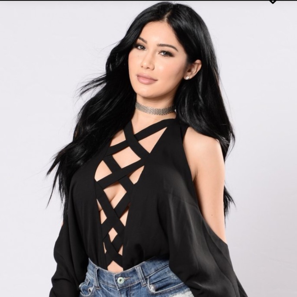 Criss cross black bodysuit