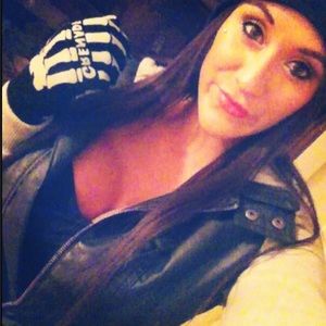 Meet your Posher, Amy