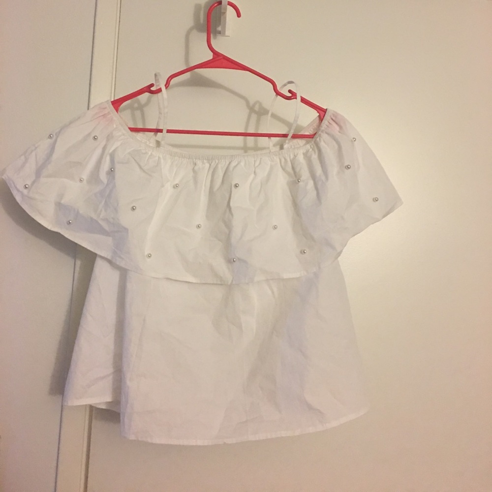 Cute off the shoulder white top