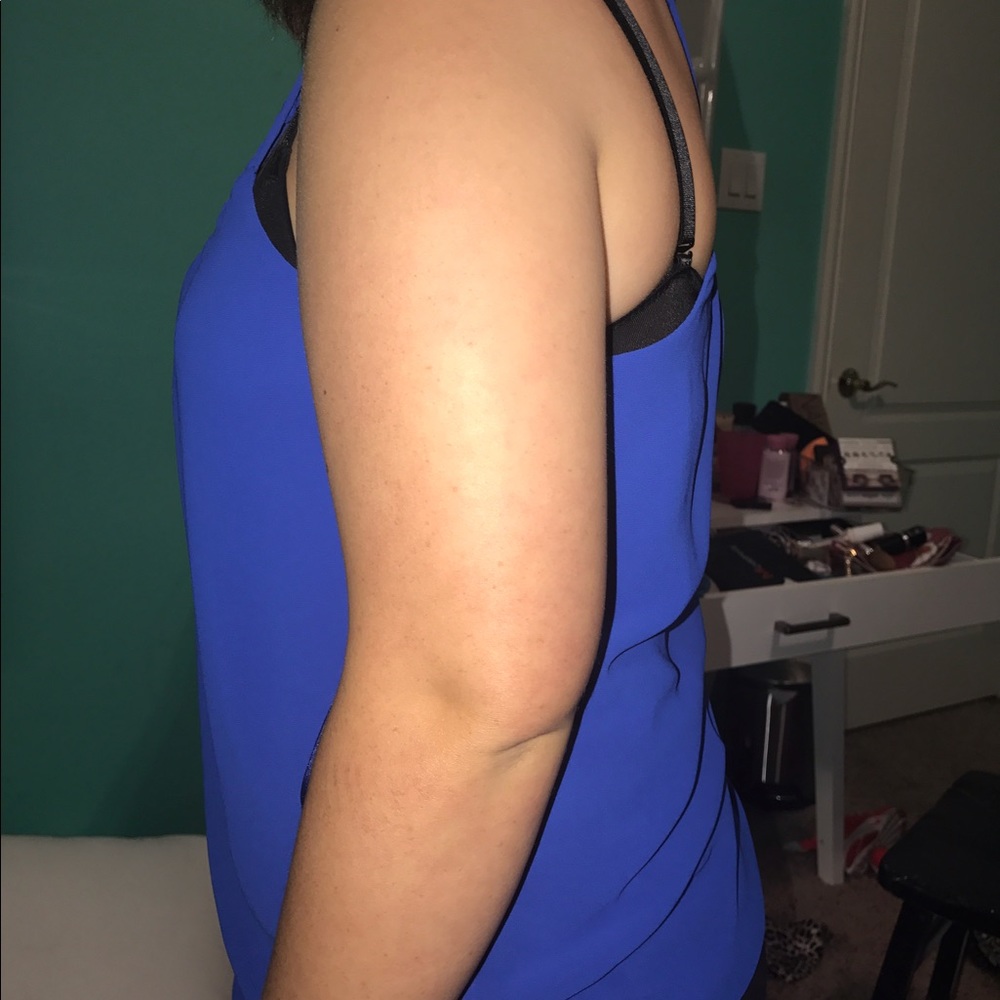 Tank top - Picture 2 of 4