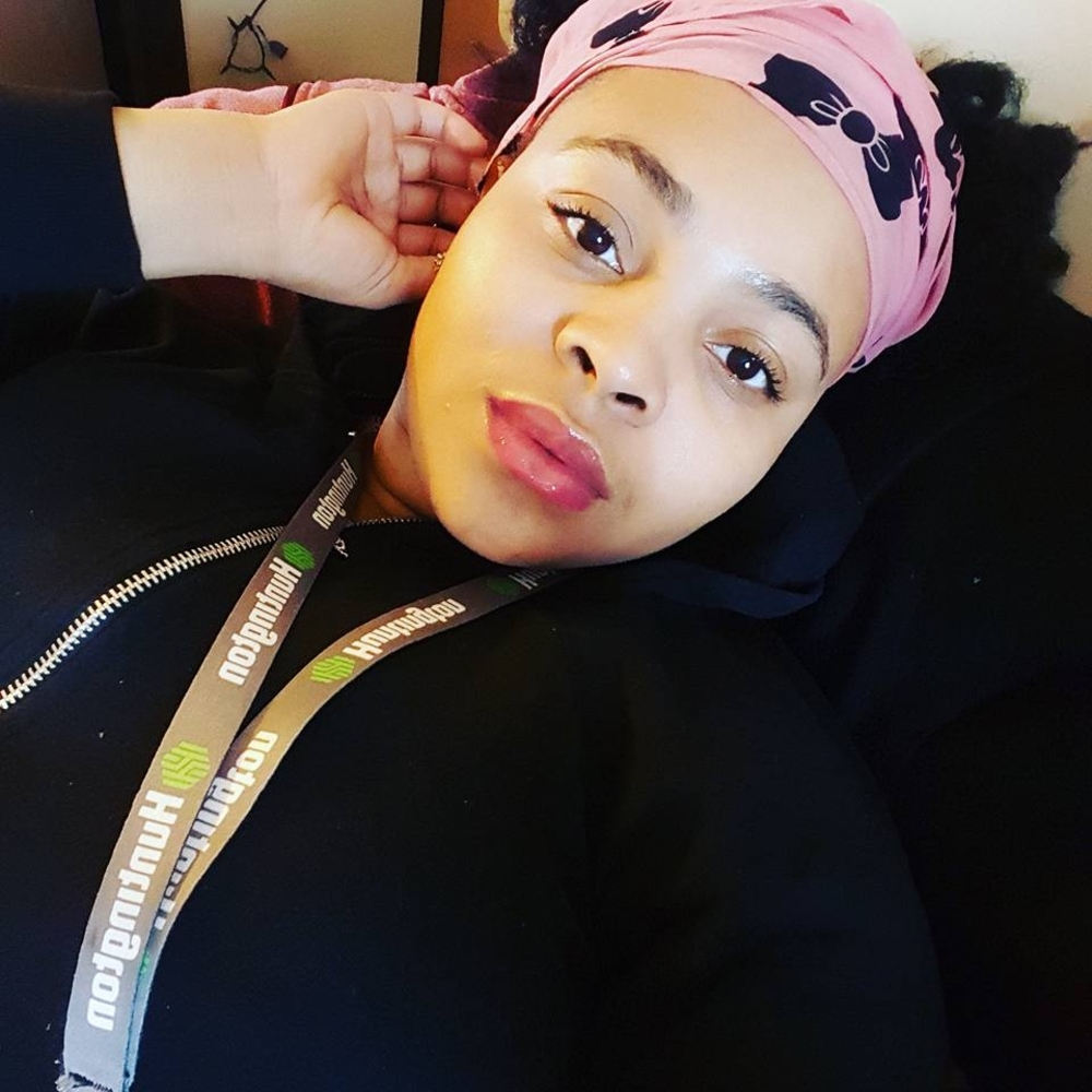 Meet your Posher, Camy
