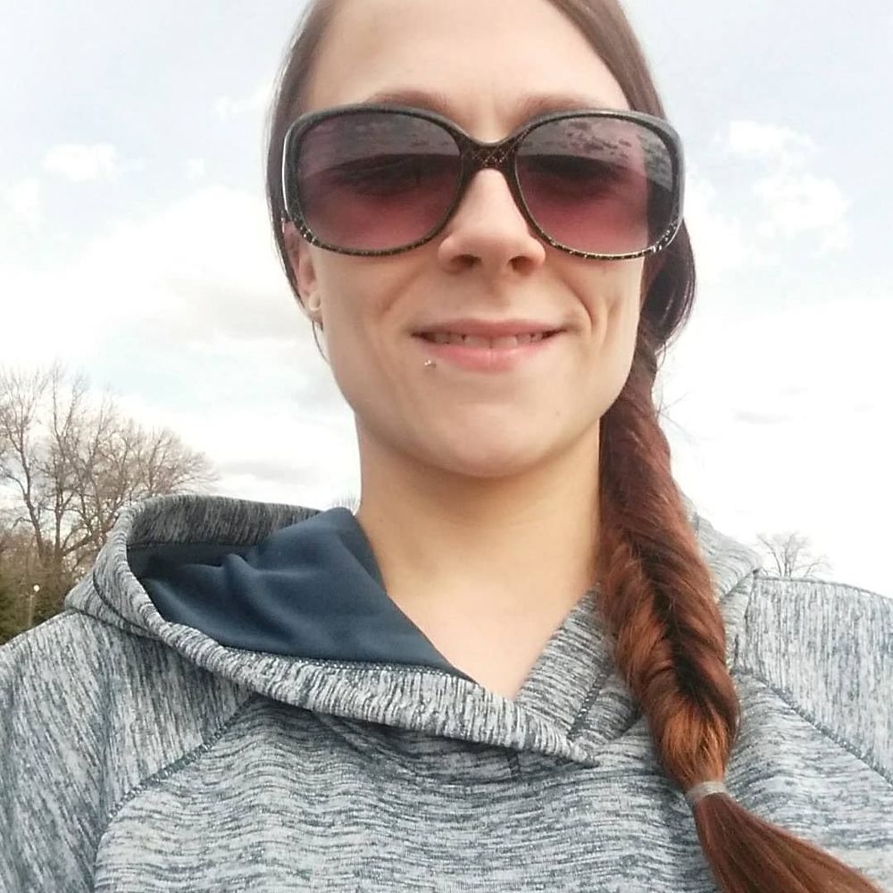 Meet your Posher, Kelly