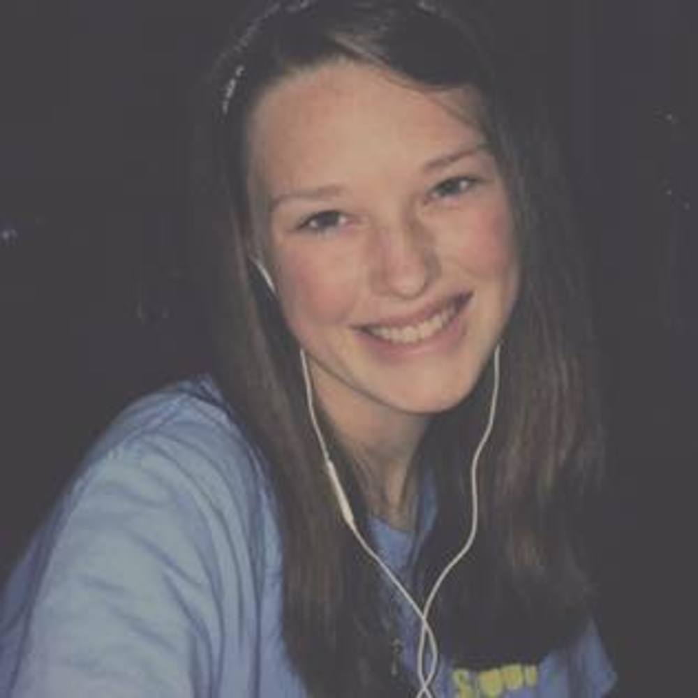 Meet your Posher, Anndora