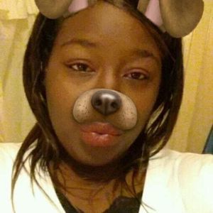 Meet your Posher, Marisa