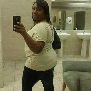 Meet your Posher, Jannelle