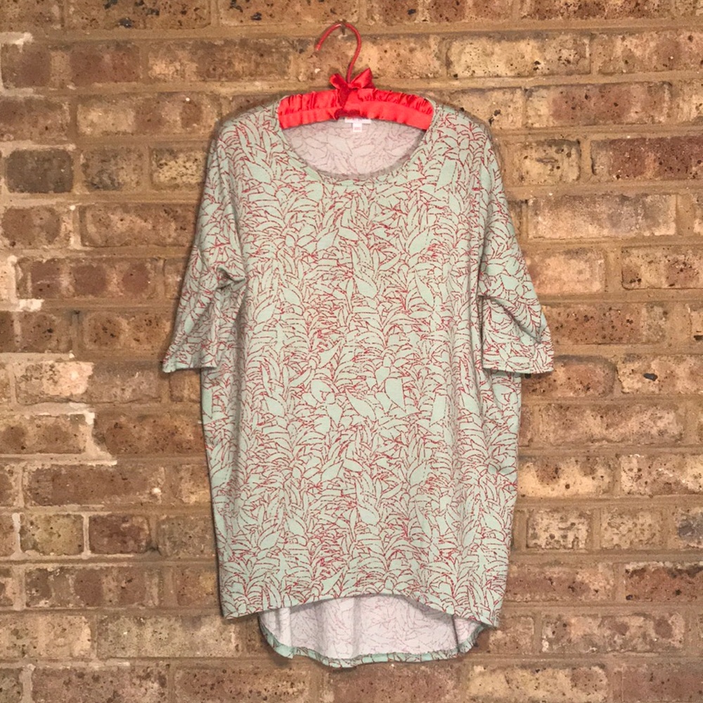 XXS Lularoe Irma tunic
