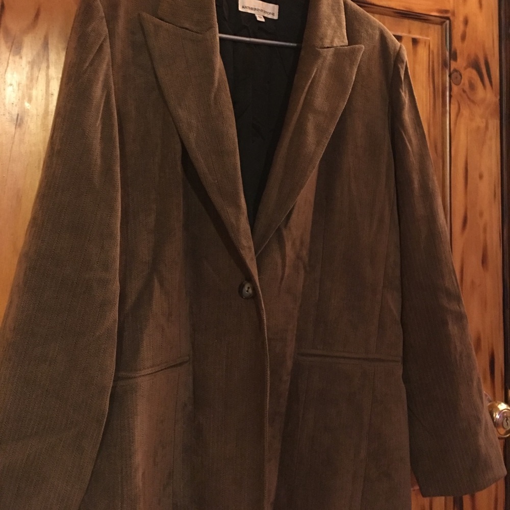 Brushed corduroy blazer in size 12
