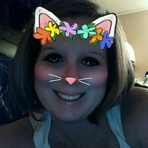 Meet your Posher, Lindsey