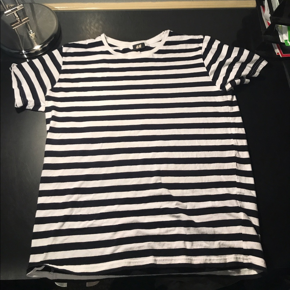 H&M t shirt