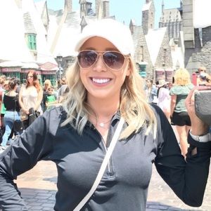 Meet your Posher, Kellie