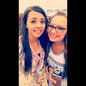 Meet your Posher, Kaitlyn