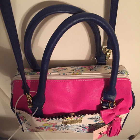 NEW BETSEY JOHNSON Floral Mini Barrel Satchel Bag - Picture 7 of 8