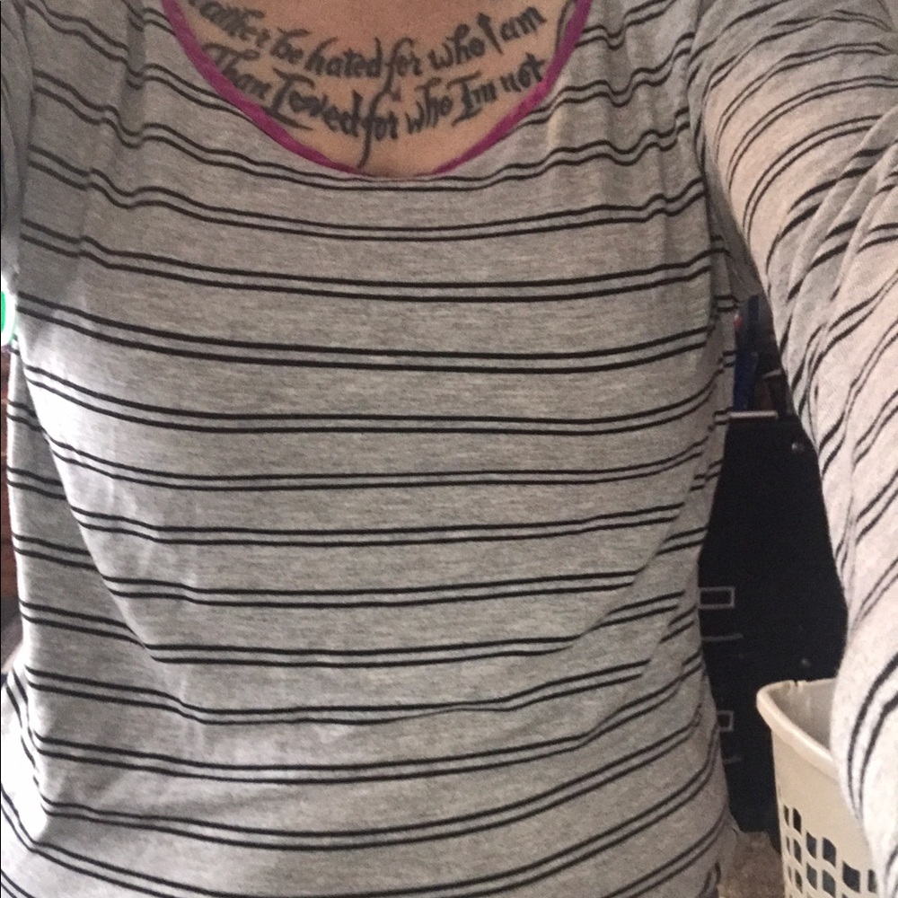 Michael stars striped long sleeve shirt!!
