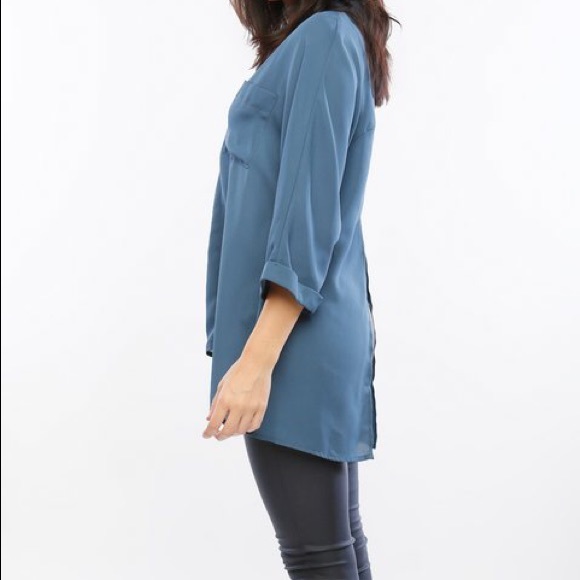 Denim Blue Hi-Low V-Neck Split Back Top - Picture 3 of 5