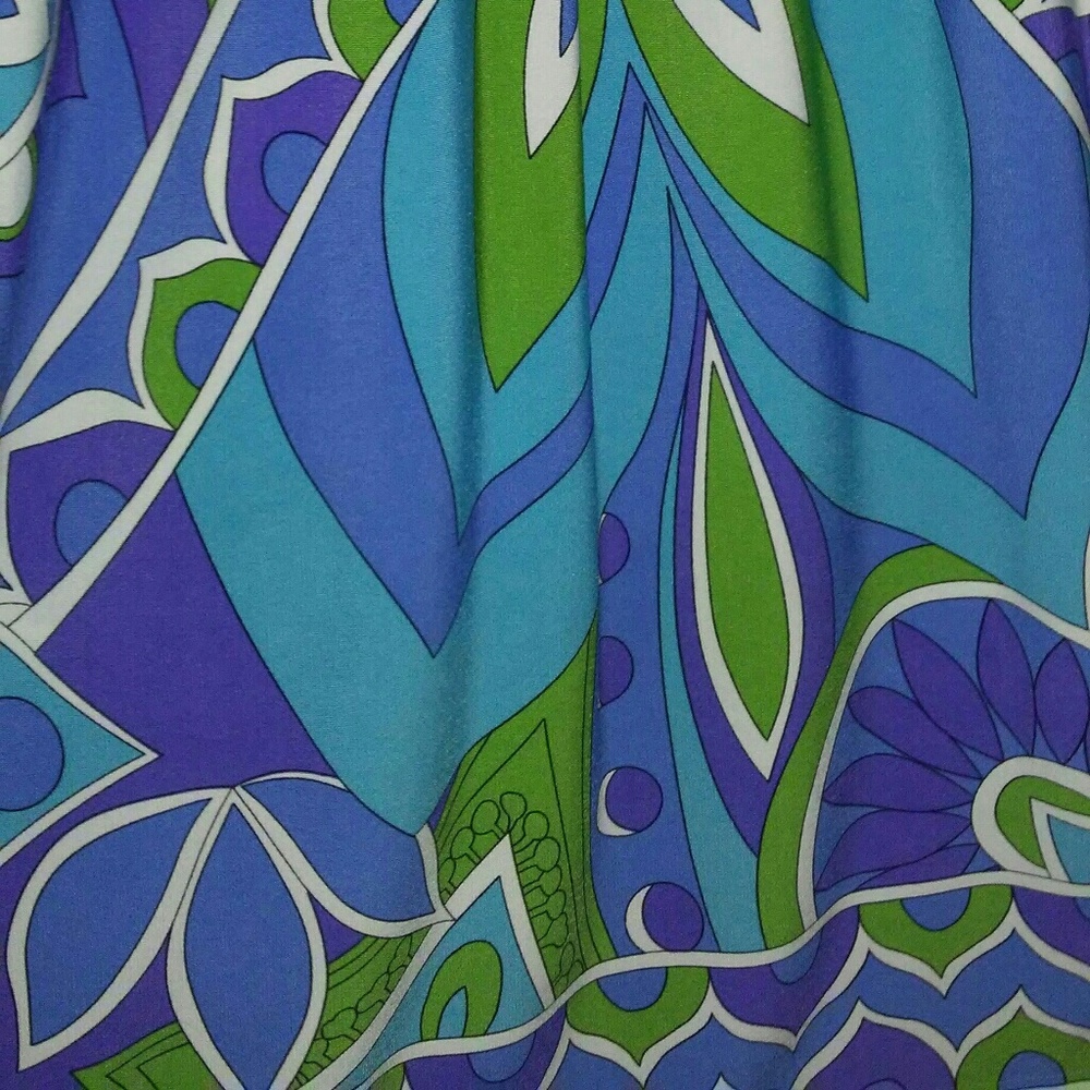 Springtime Dress - Picture 3 of 4