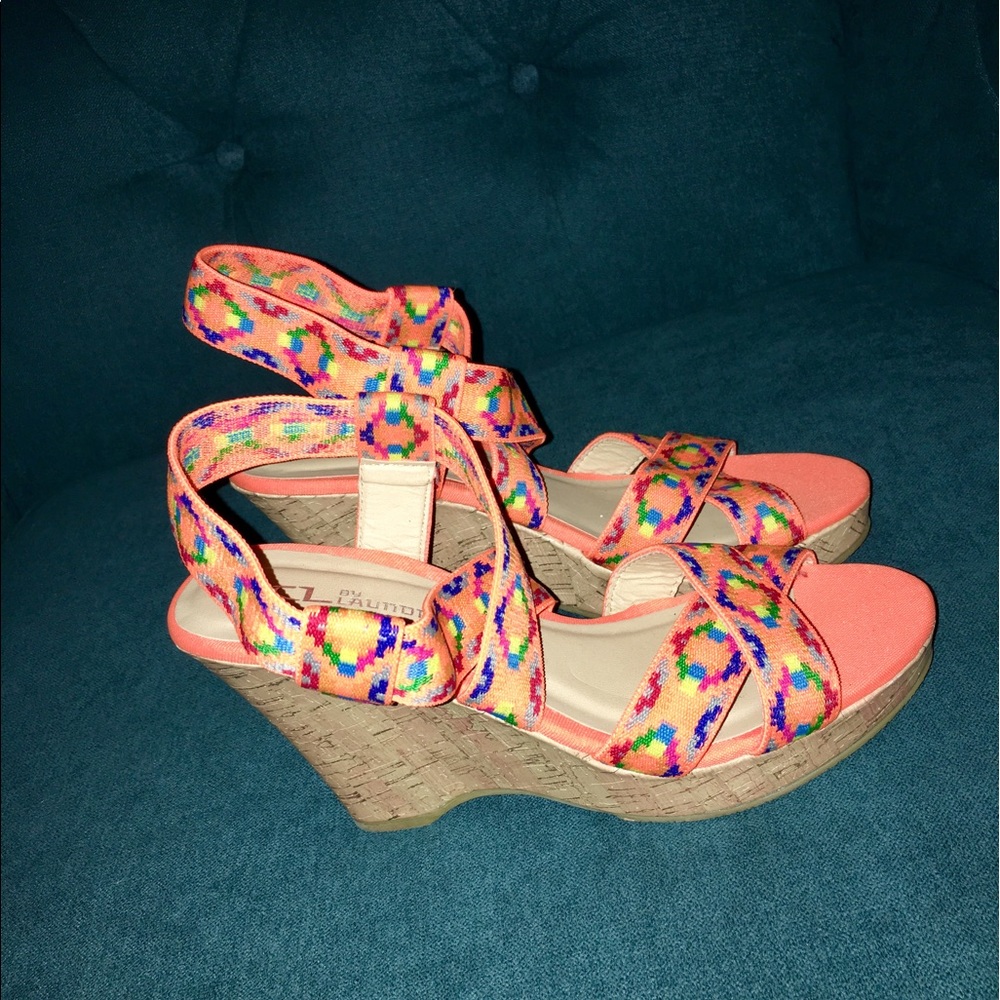 CL Launday wedges