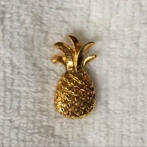 Cute Pineapple Pin! 🍍