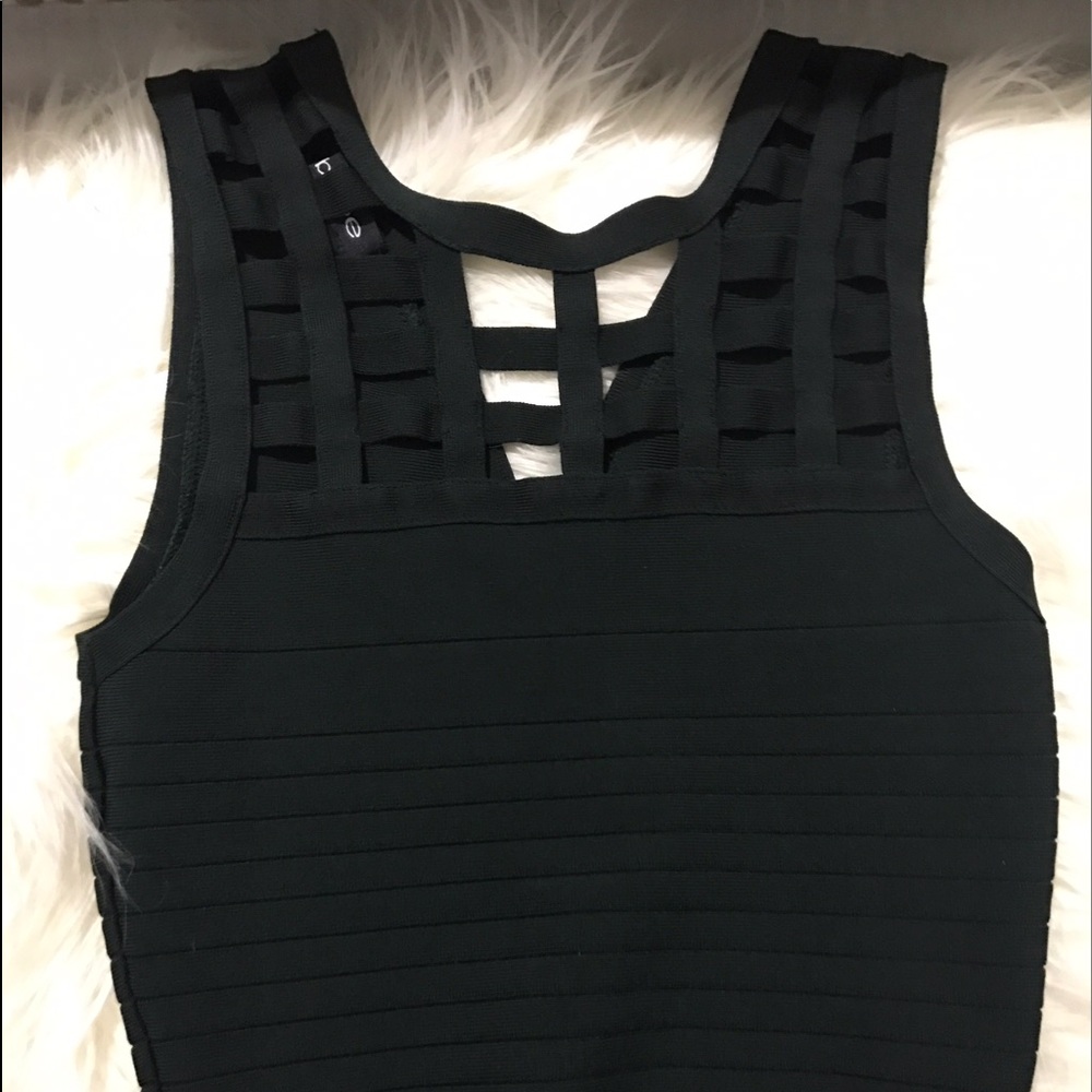 Bebe caged crop top