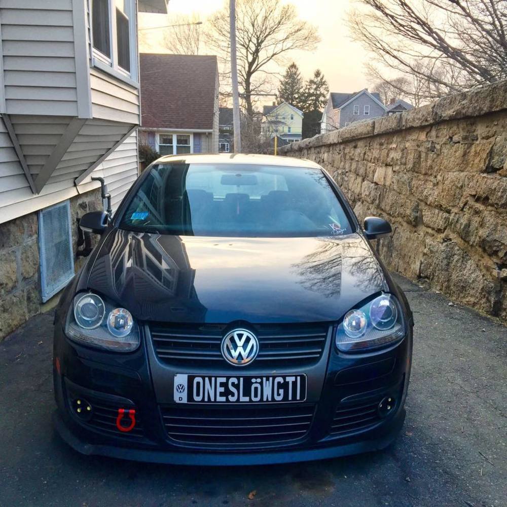 Meet your Posher, Adam