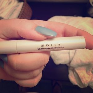 Mally Undermakeup Corrector