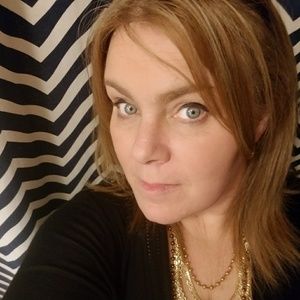 Meet your Posher, Shauna