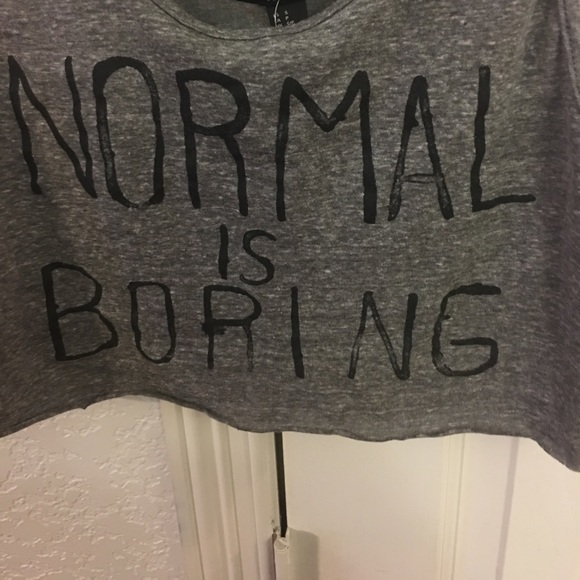 🇺🇸NWT XXI Forever 21 "Normal is Boring" - Picture 3 of 8