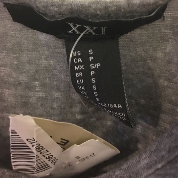 🇺🇸NWT XXI Forever 21 "Normal is Boring" - Picture 4 of 8