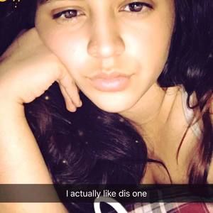 Meet your Posher, Mikayla