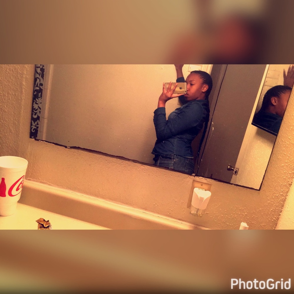 Meet your Posher, Raigan