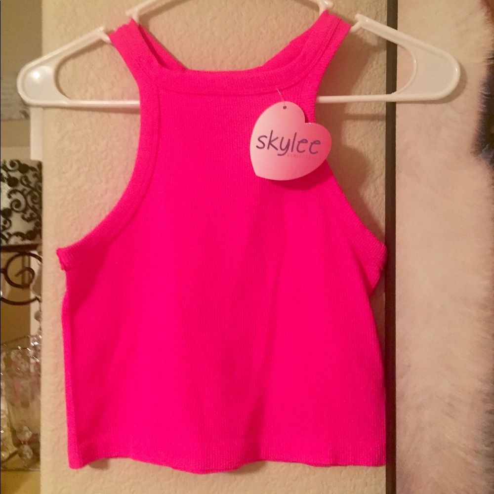 Neon pink crop tank