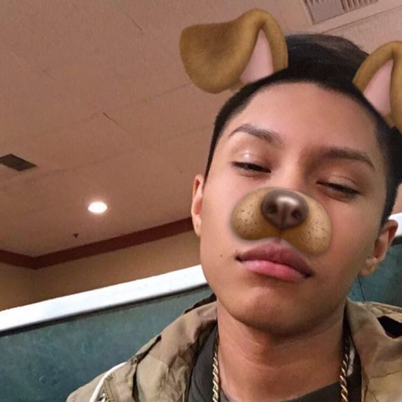 Meet your Posher, Luis - Picture 1 of 1